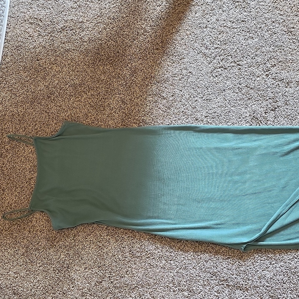 Rue 21 Lightweight Midi Dress